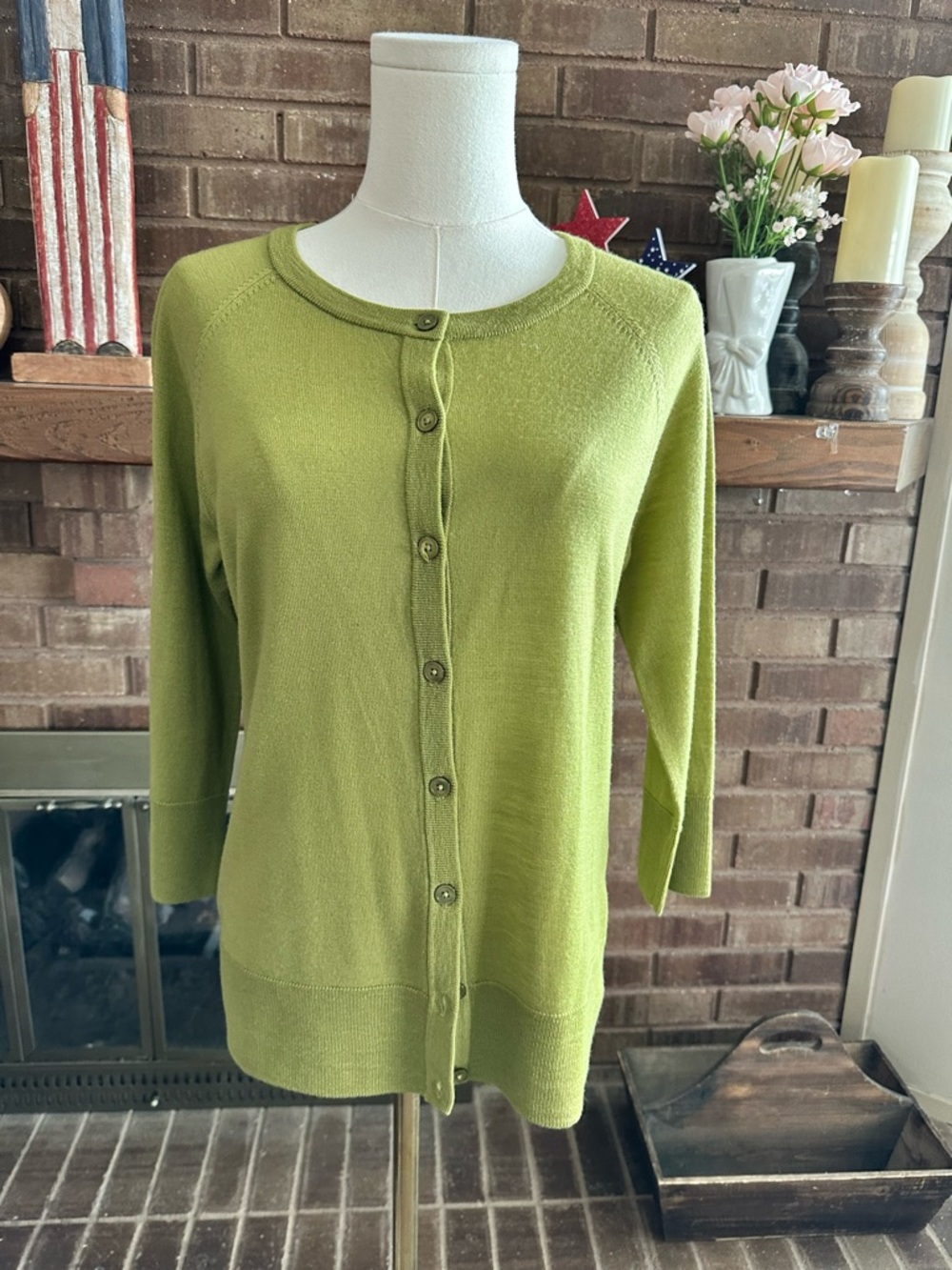 Talbots Green Pure Italian Merino Wool Cardigan Sweater M NWT Minimalist Luxury